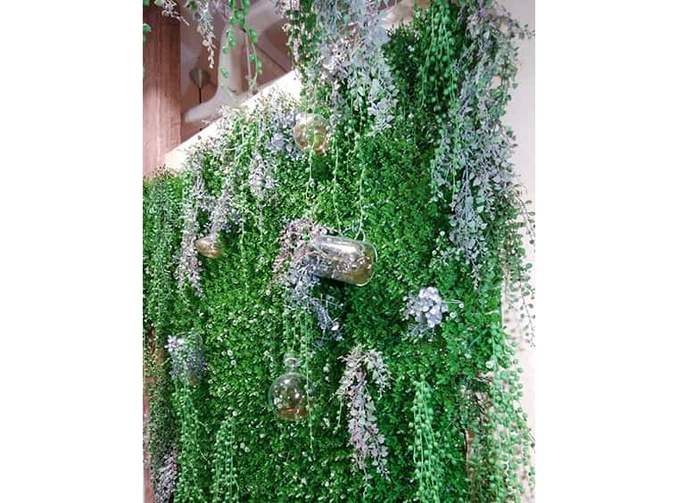 美容サロン 約25万円 4